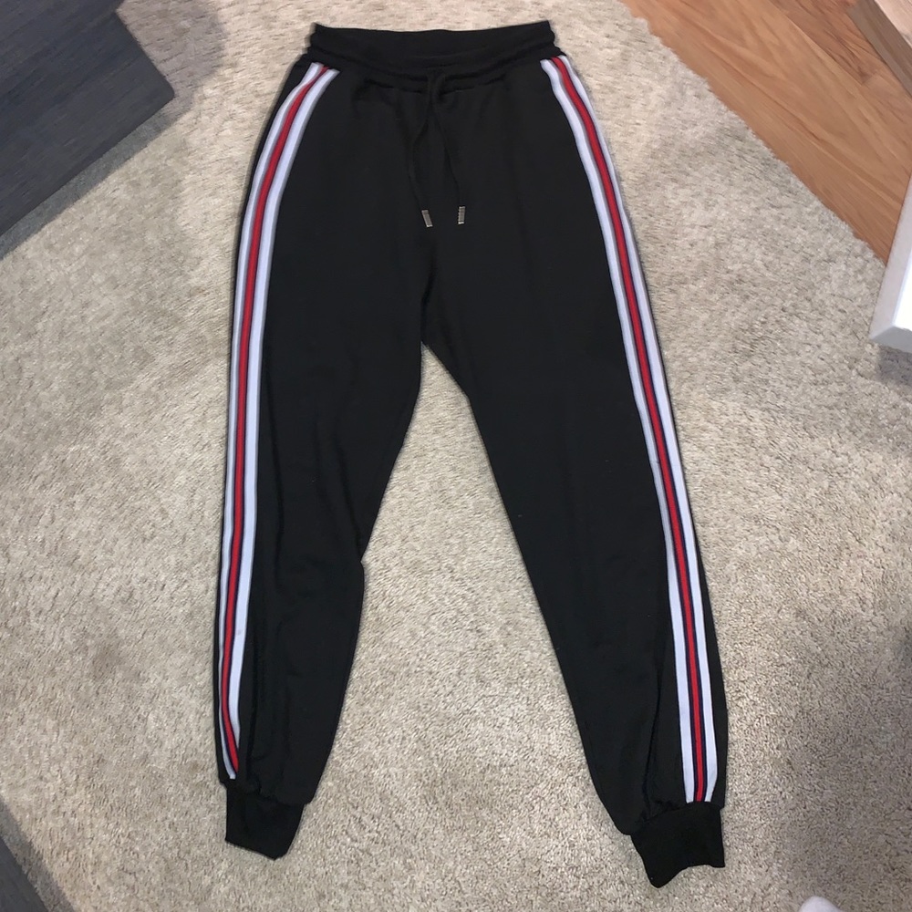Sweatpants / joggers - Picture 2 of 5
